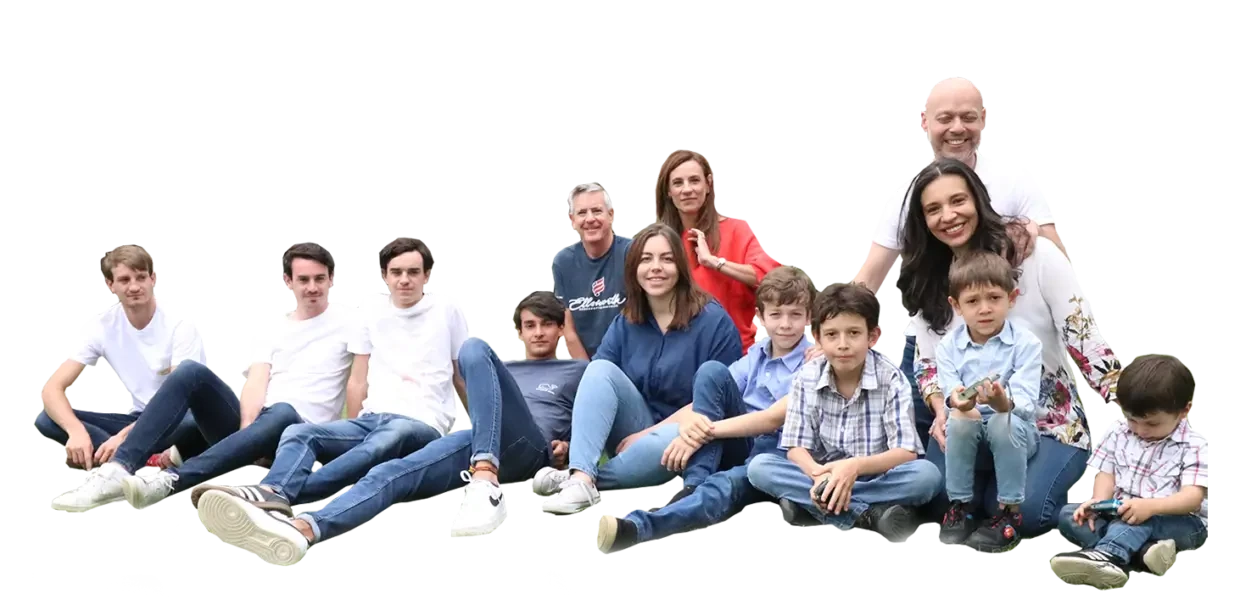 Familias de Paolandrea Cárdenas y Carmen Alicia Pérez